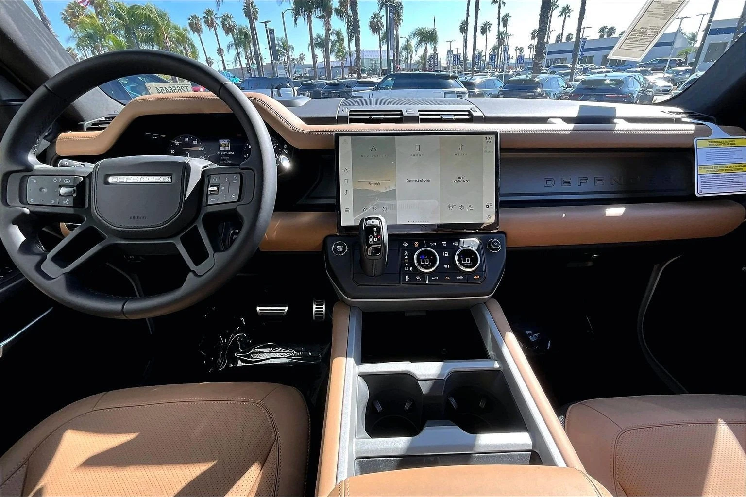 2026 Land Rover Defender 130 V8 (L663), 5/15