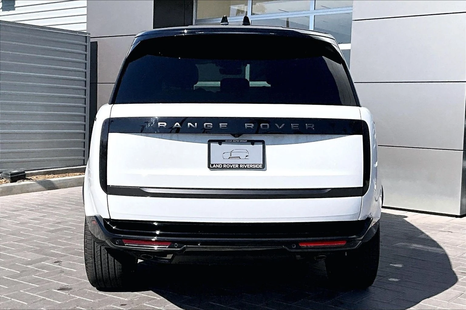 2026 Land Rover Range Rover SE (L460), 4/14