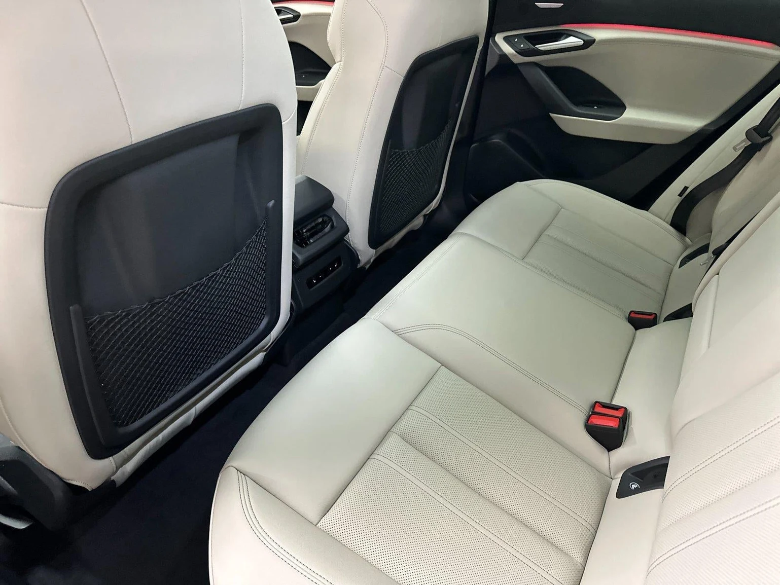 2027 Audi Q6 e-tron Premium Plus, 11/20