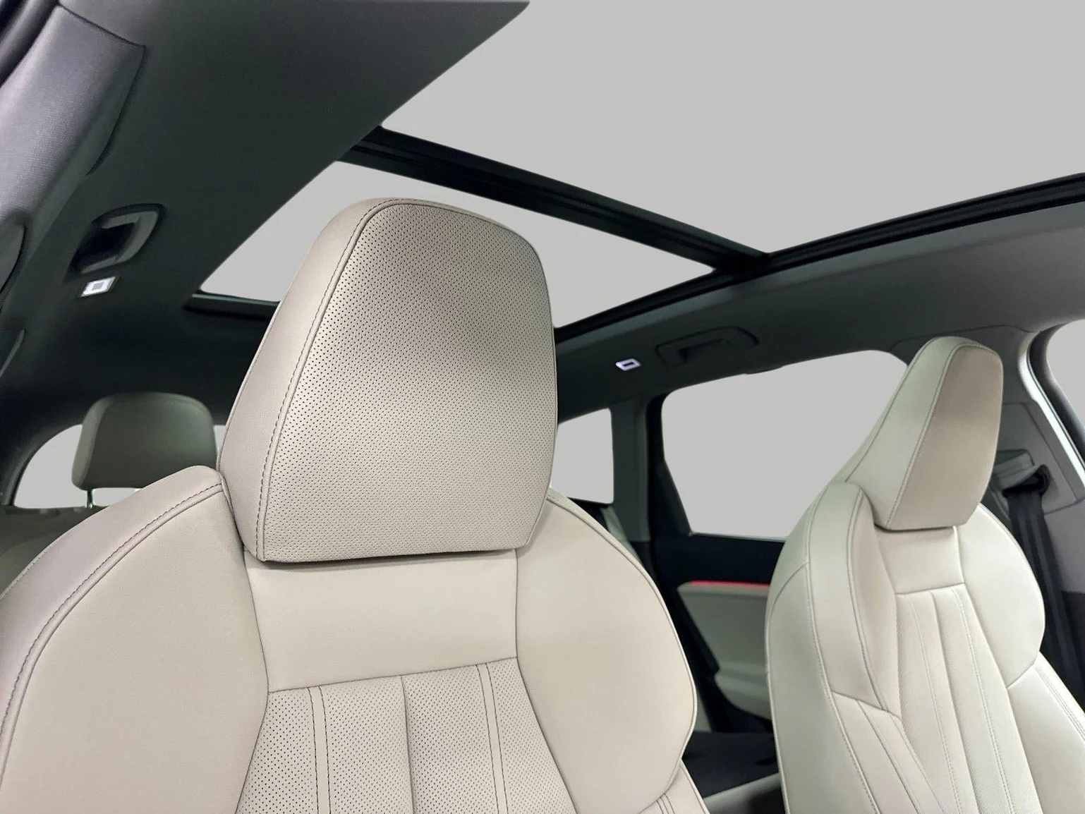 2027 Audi Q6 e-tron Premium Plus, 16/20