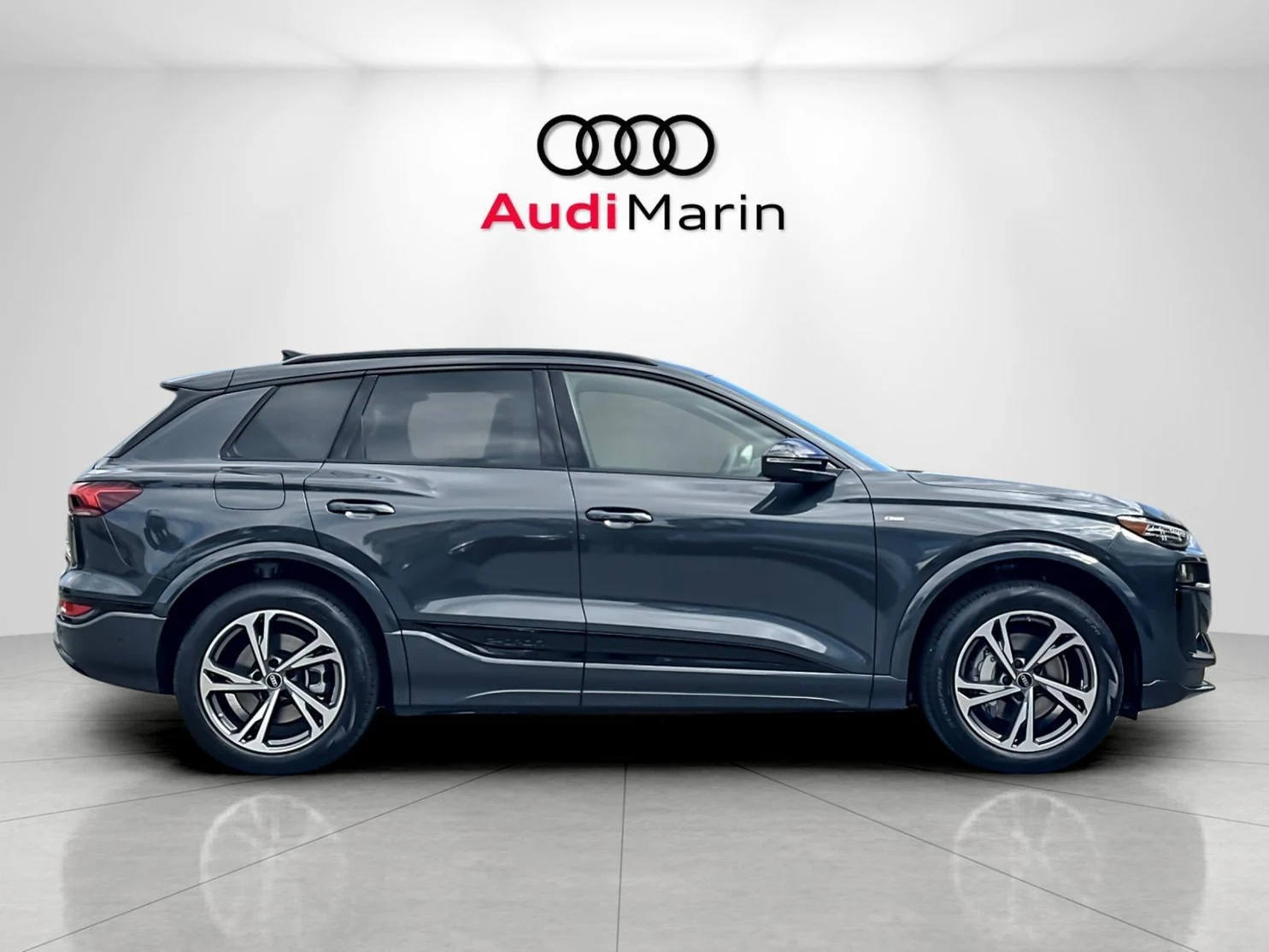 2027 Audi Q6 e-tron Premium Plus, 6/20