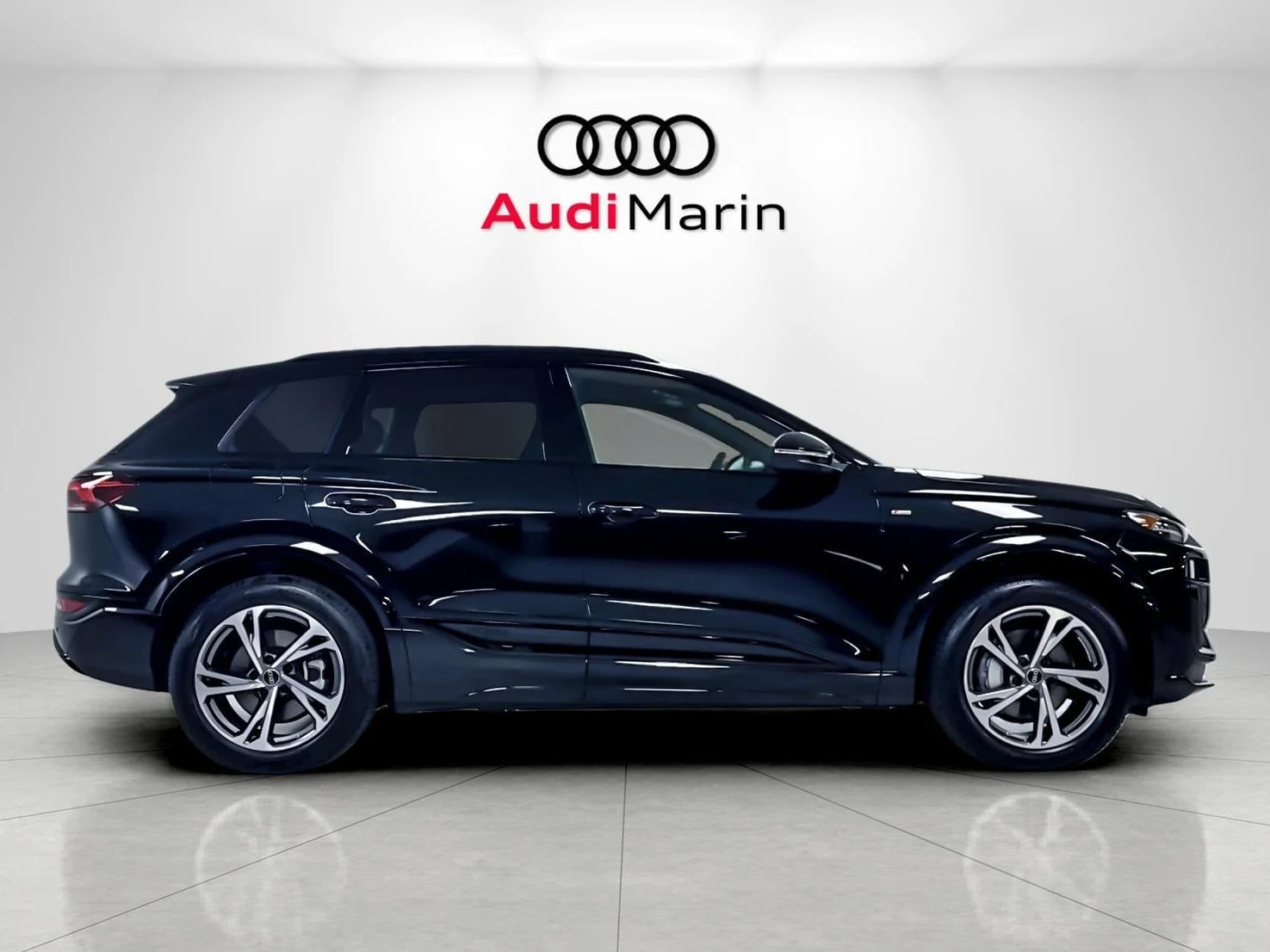 2027 Audi Q6 e-tron Premium Plus, 6/20