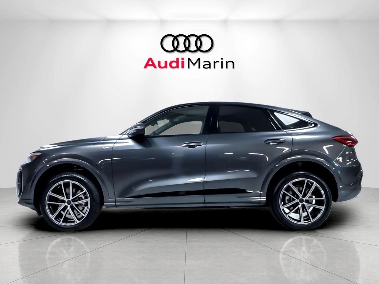 2026 Audi Q5 Sportback Premium Plus (GU), 2/20