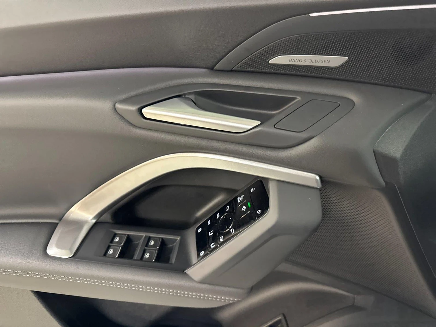 2026 Audi Q5 Sportback Premium Plus (GU), 10/20