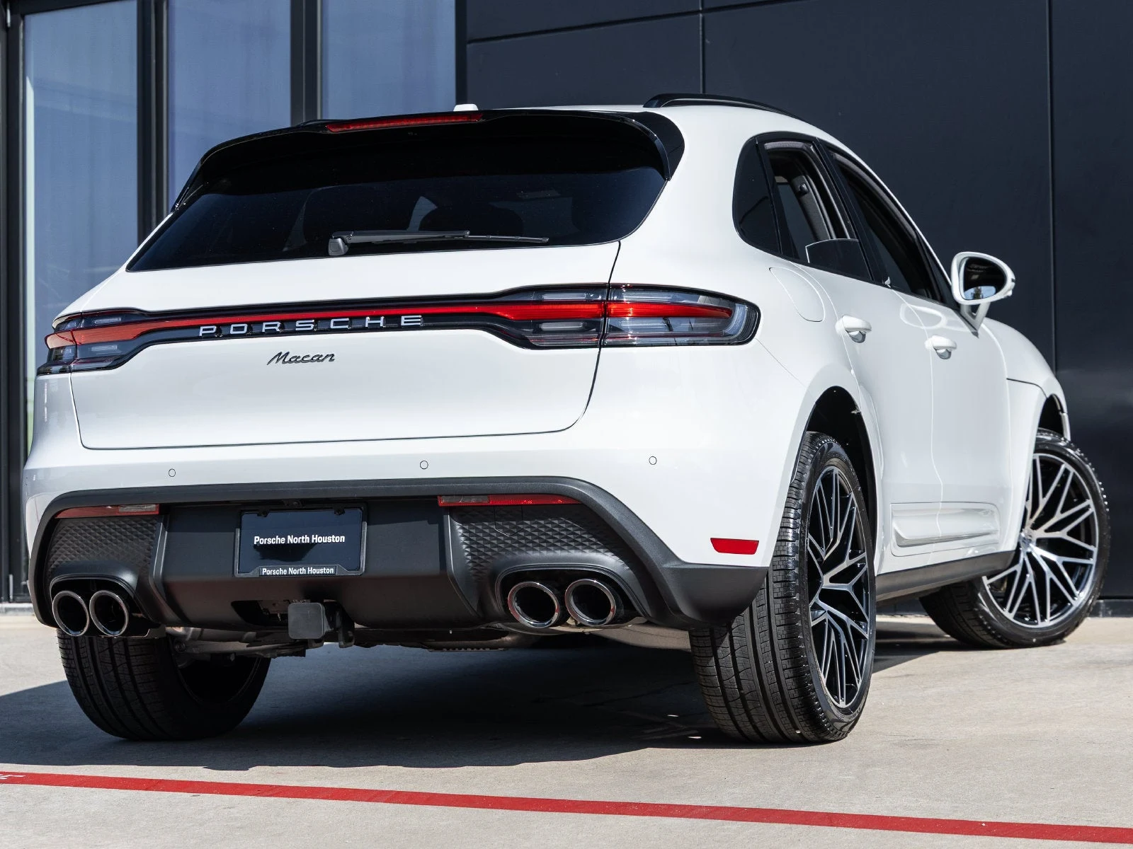 2026 Porsche Macan (95B), 11/20