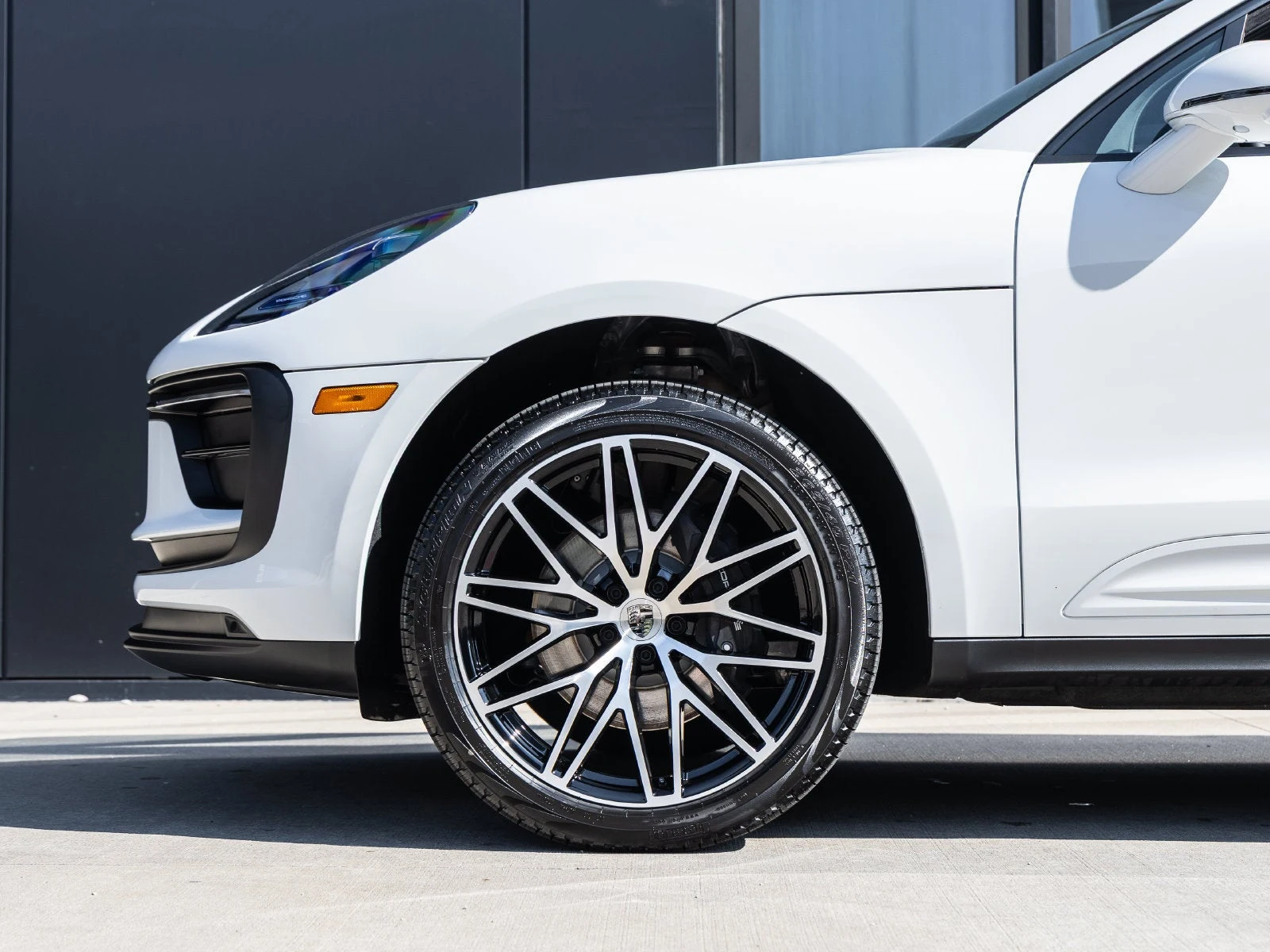 2026 Porsche Macan (95B), 13/20