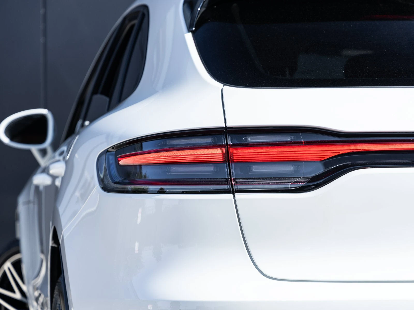 2026 Porsche Macan (95B), 14/20
