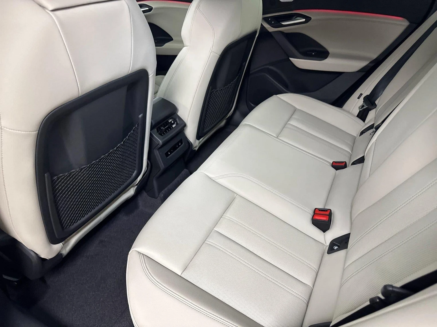 2027 Audi Q6 e-tron Premium Plus, 11/20