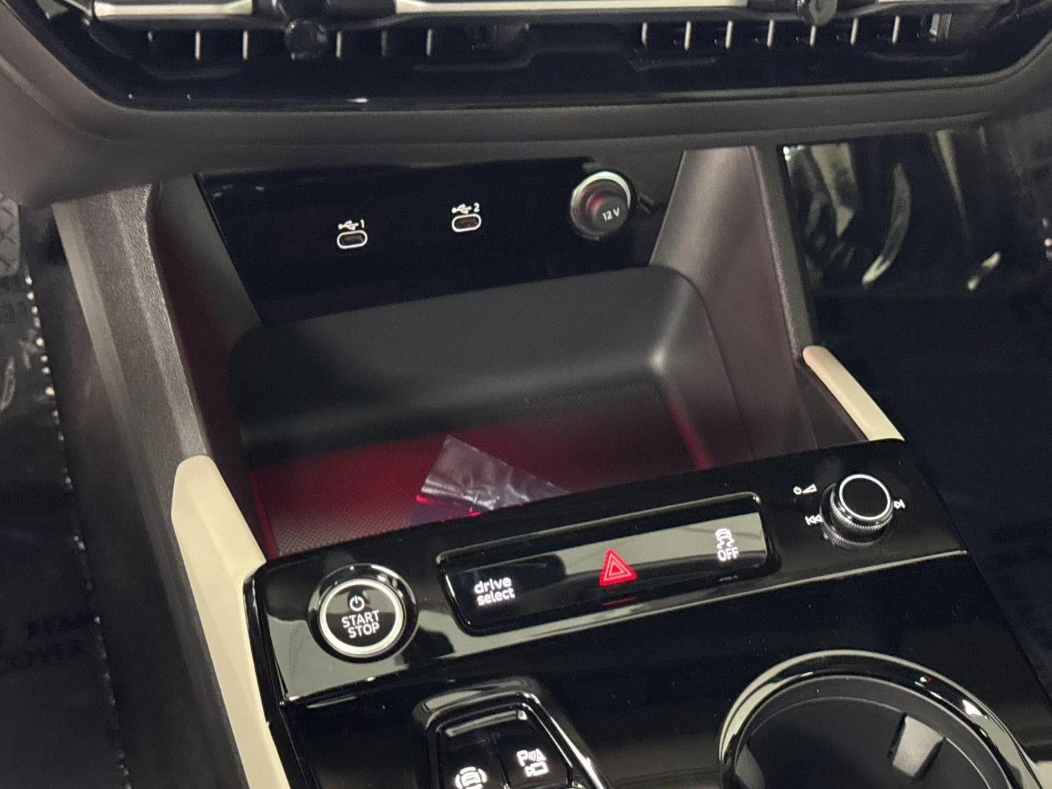 2027 Audi Q6 e-tron Premium Plus, 20/20