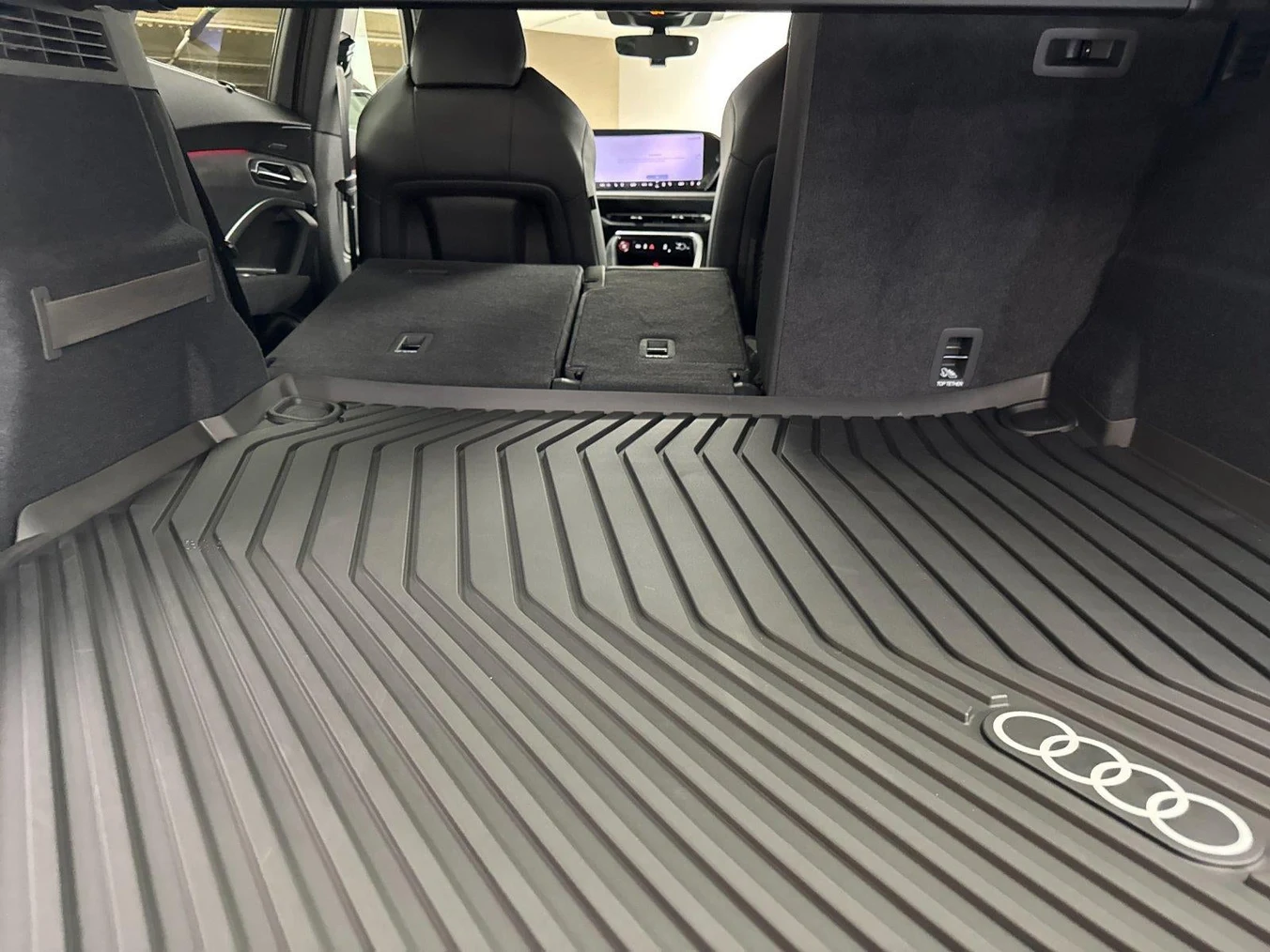 2026 Audi SQ5 Premium Plus quattro (GU), 14/20