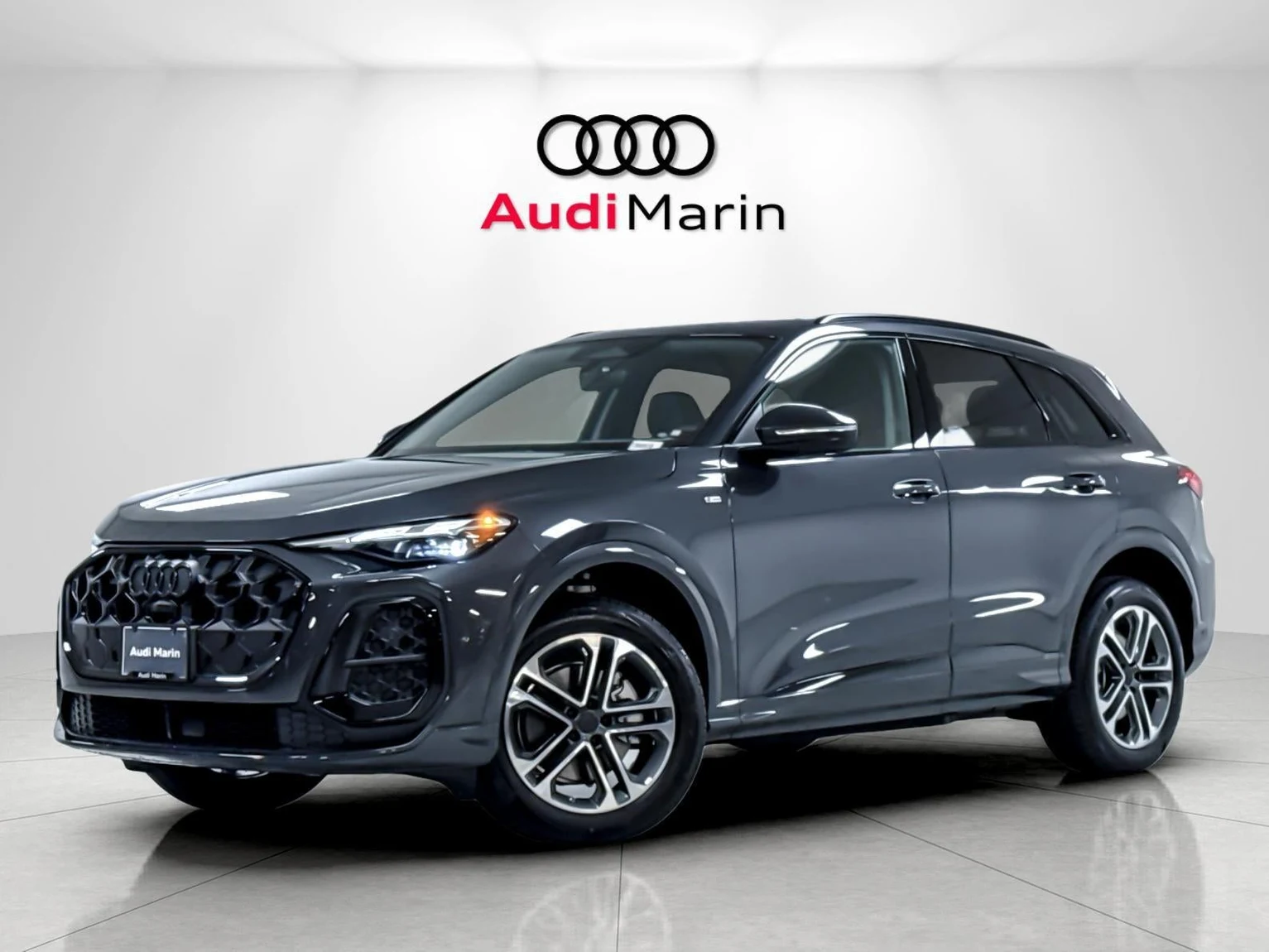 Audi Q5 Premium quattro (GU) · Tambora Gray Metallic · Indigo Auto Group