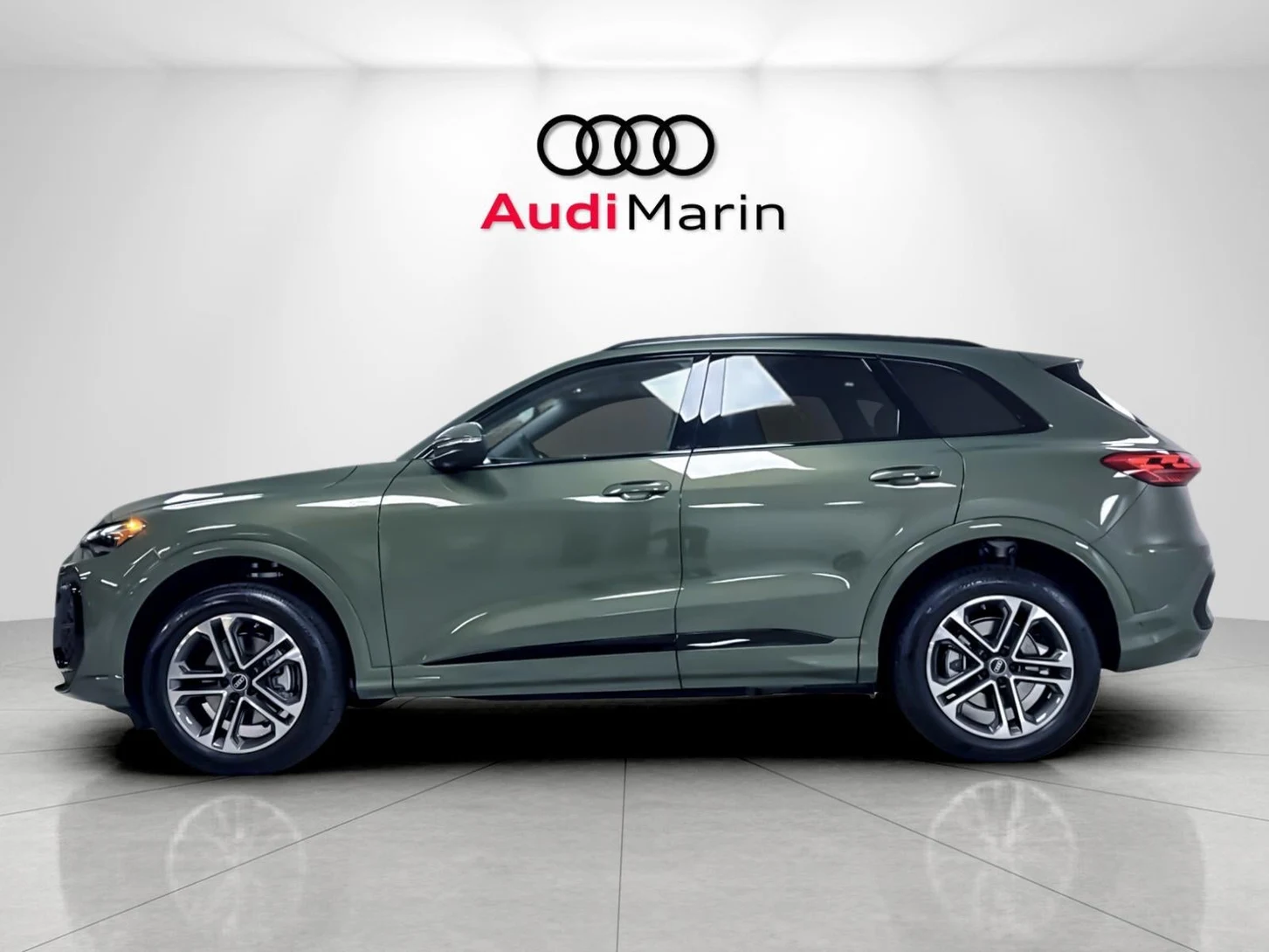 2026 Audi Q5 Premium quattro (GU), 2/20