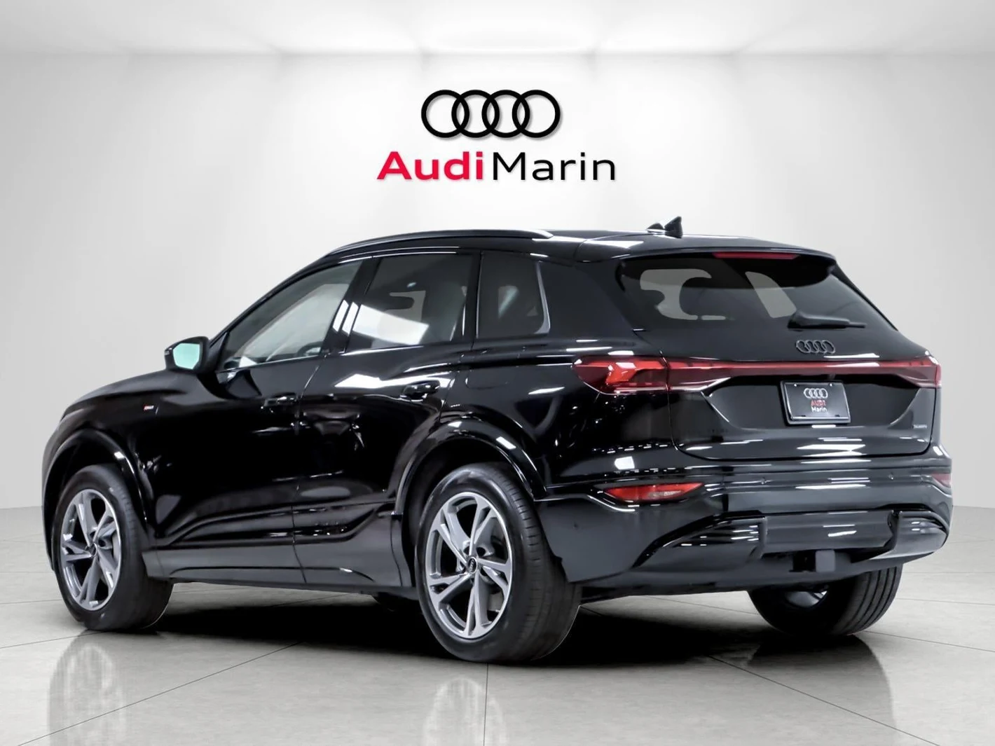 2027 Audi Q6 e-tron Premium Plus, 3/20