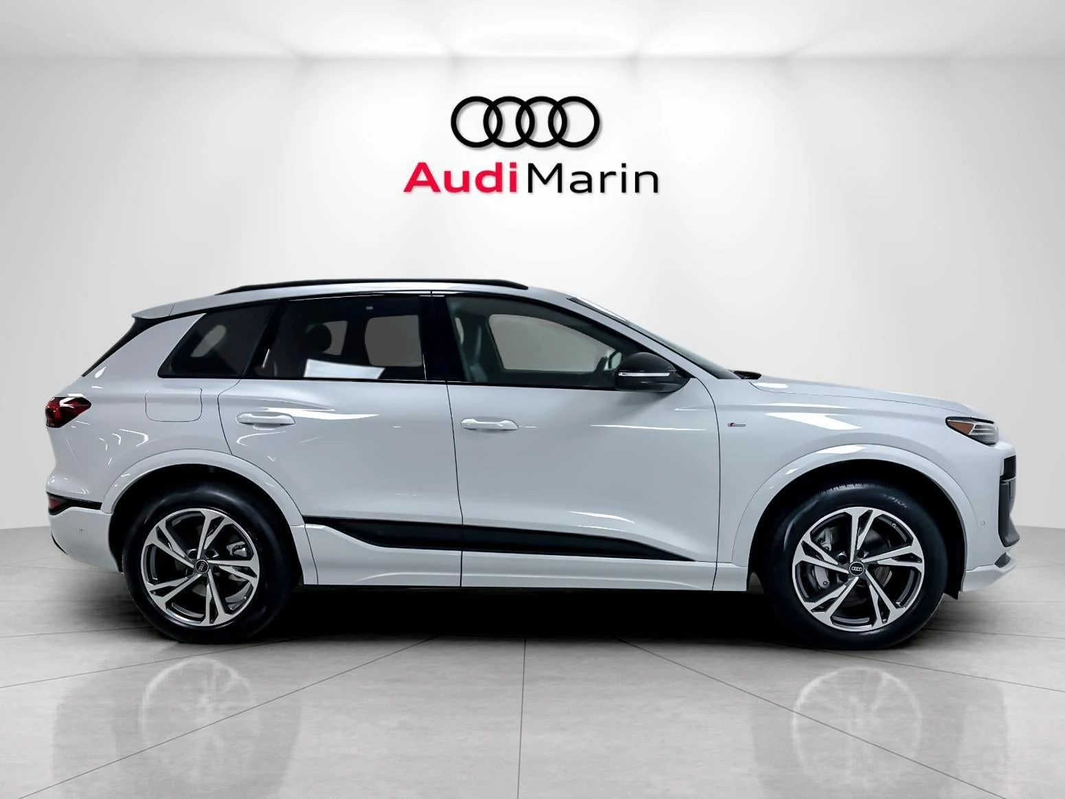 2027 Audi Q6 e-tron Premium Plus, 6/20