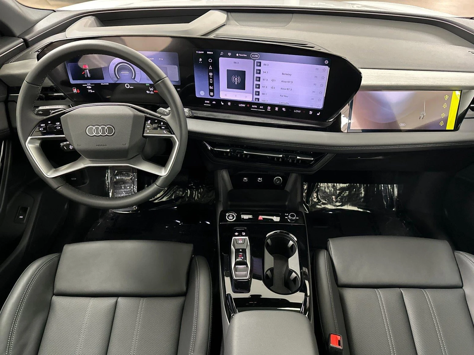 2027 Audi Q6 e-tron Premium Plus, 12/20
