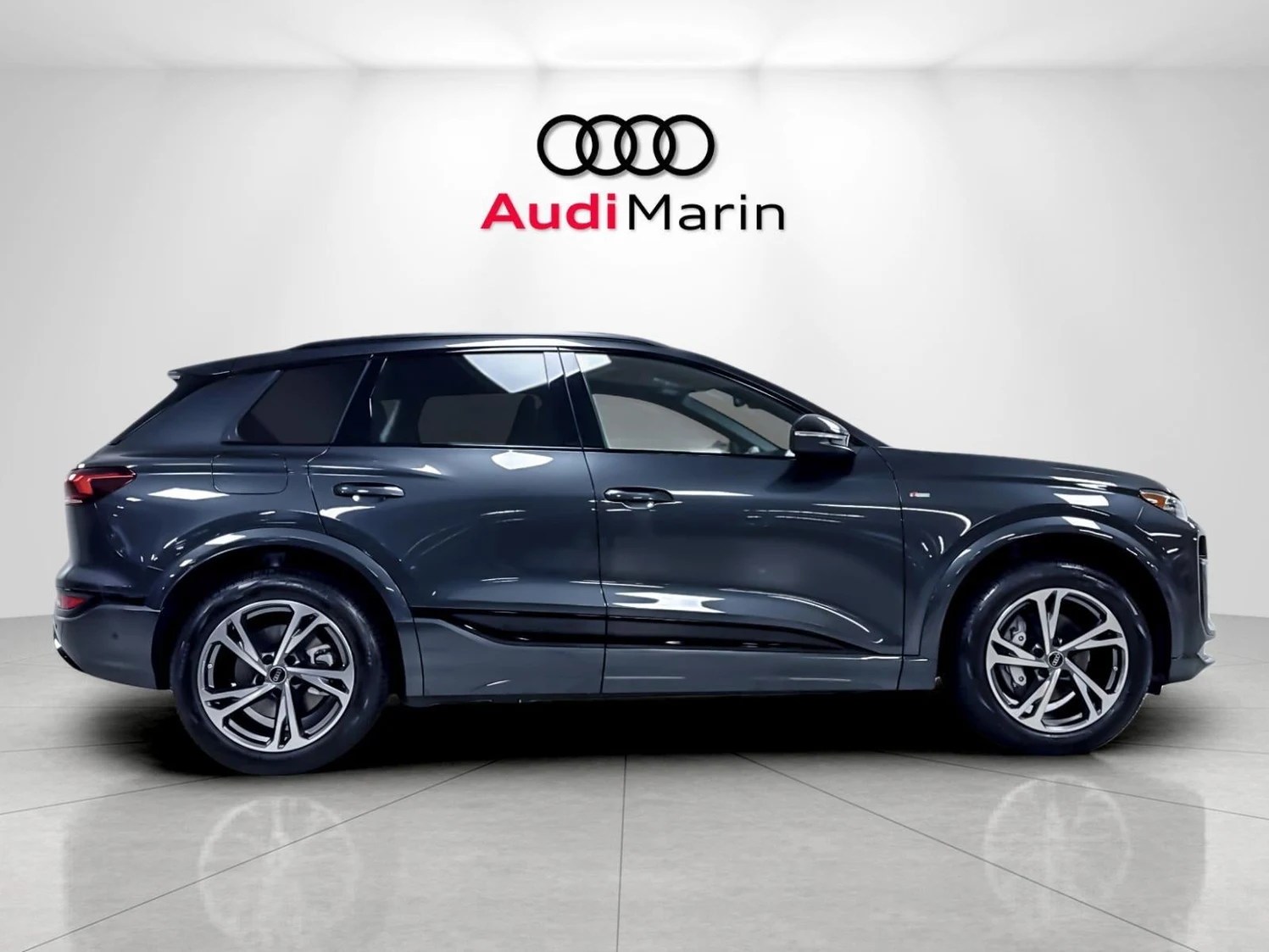 2027 Audi Q6 e-tron Premium Plus, 6/20