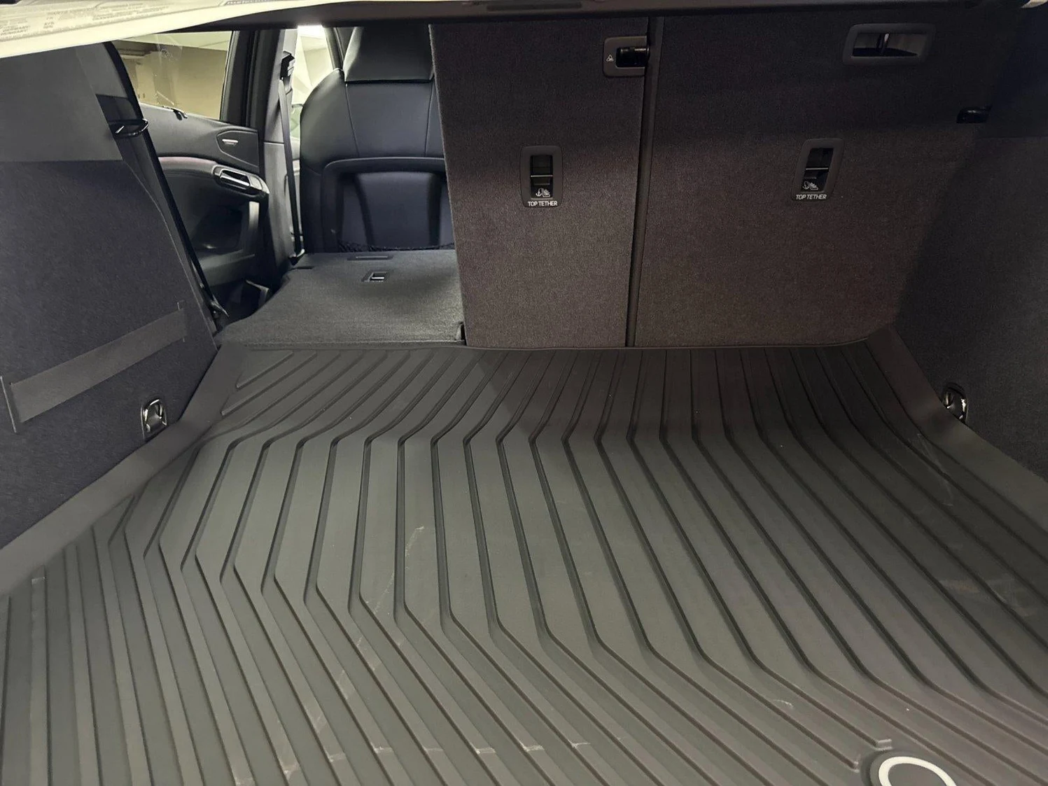 2027 Audi Q6 e-tron Premium Plus, 14/20