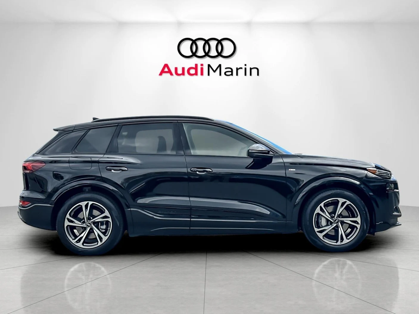 2027 Audi Q6 e-tron Prestige, 6/20