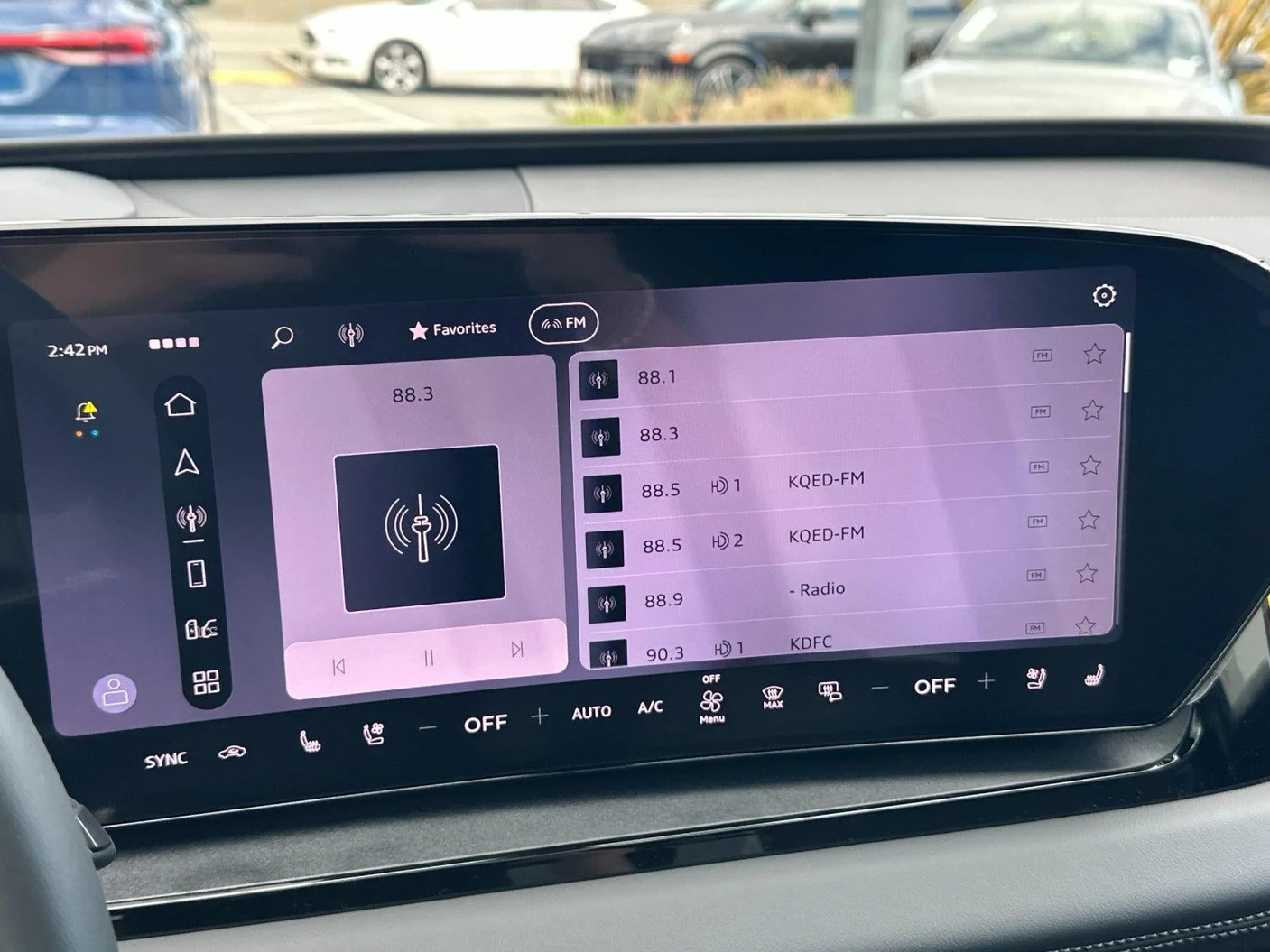 2027 Audi Q6 e-tron Prestige, 17/20