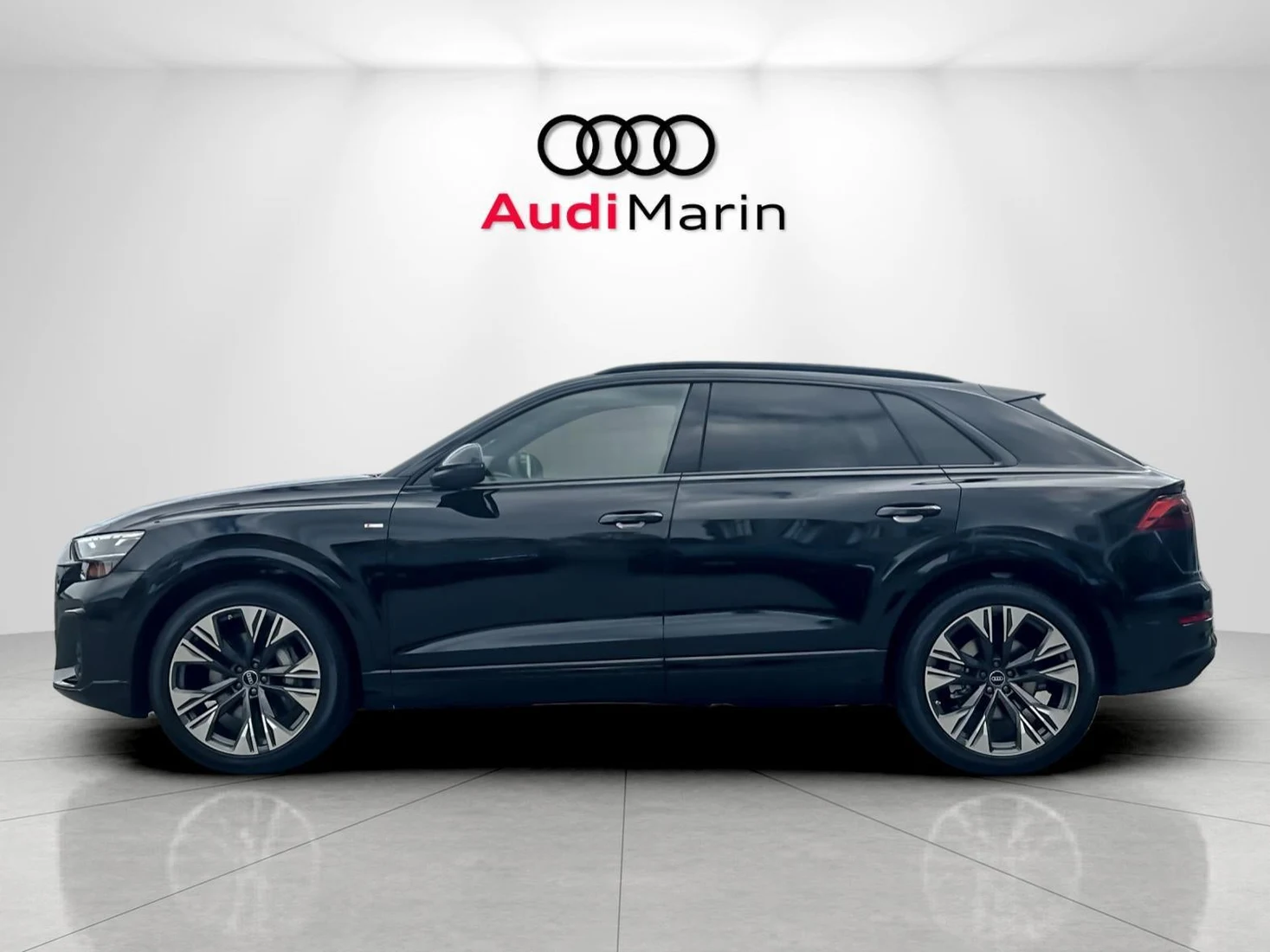 2026 Audi Q8 Premium Plus (4M), 2/20