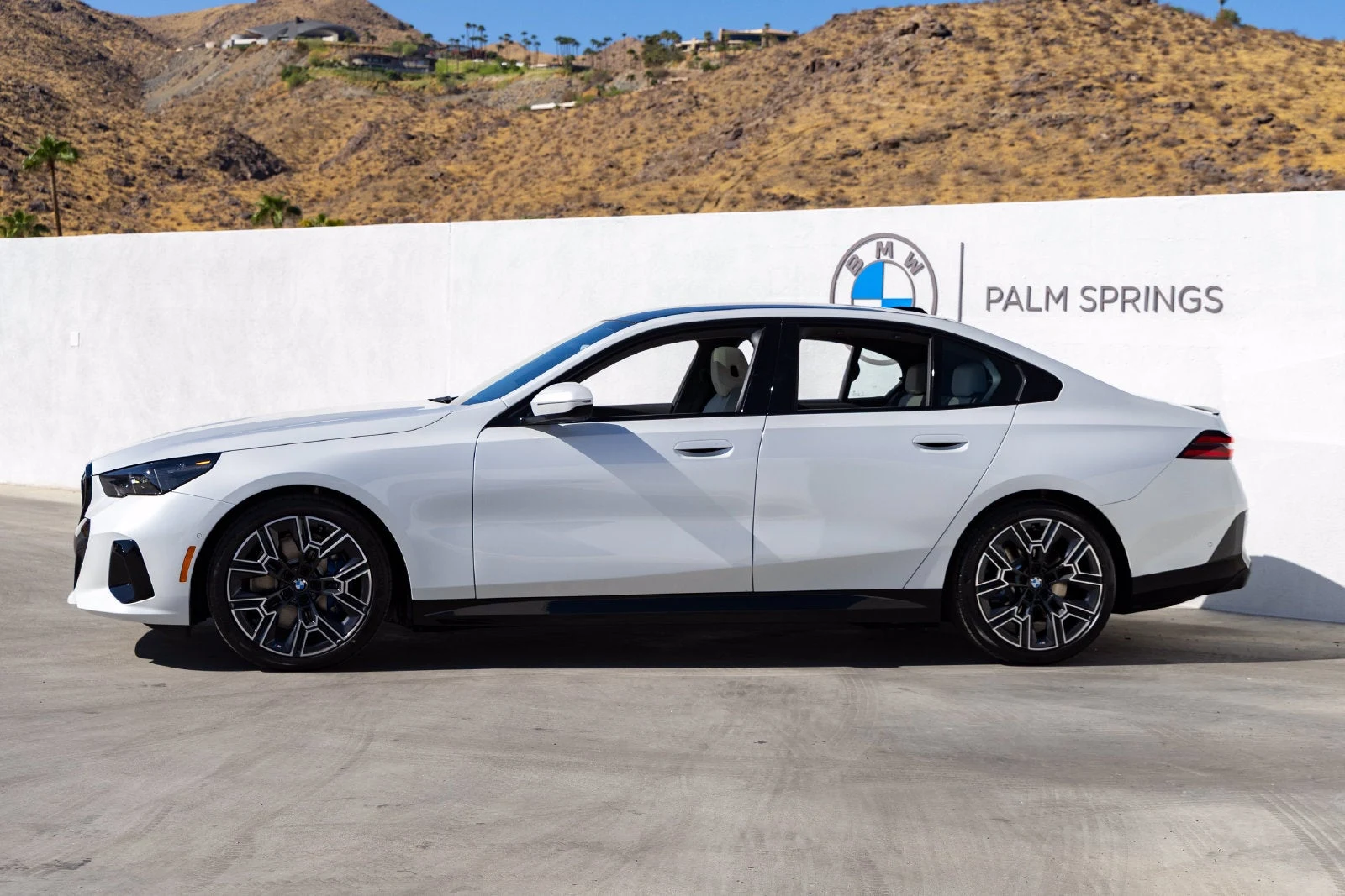 2027 BMW i5 eDrive40 (G60), 3/20