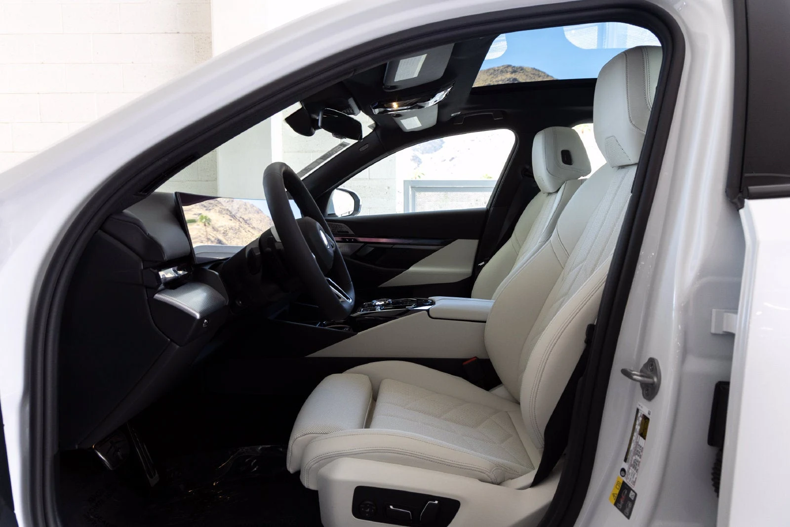 2027 BMW i5 eDrive40 (G60), 15/20