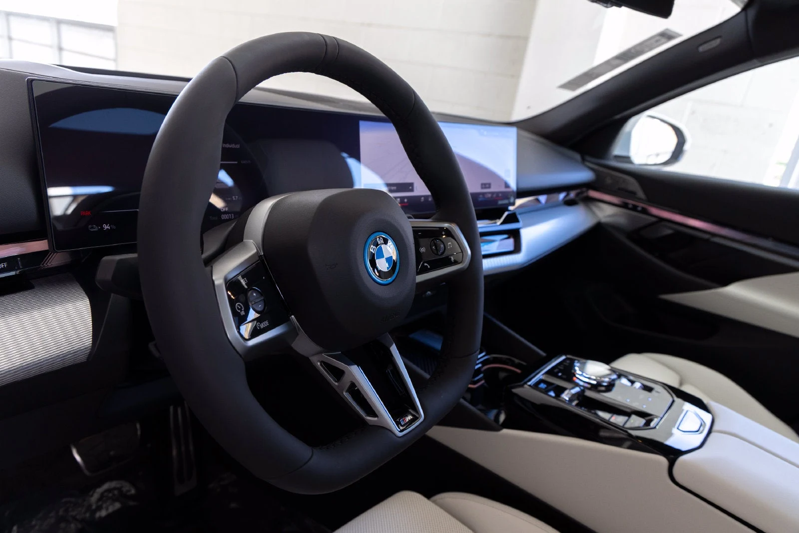 2027 BMW i5 eDrive40 (G60), 17/20
