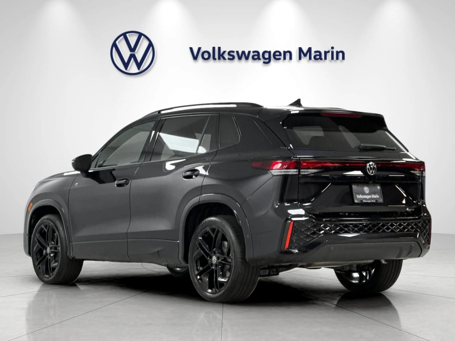 2026 Volkswagen Tiguan SE R-Line Black (3rd Generation North America), 3/20
