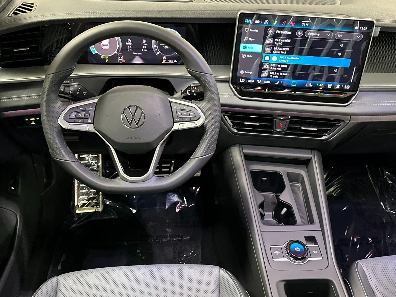 2026 Volkswagen Tiguan SE R-Line Black (3rd Generation North America), 13/20