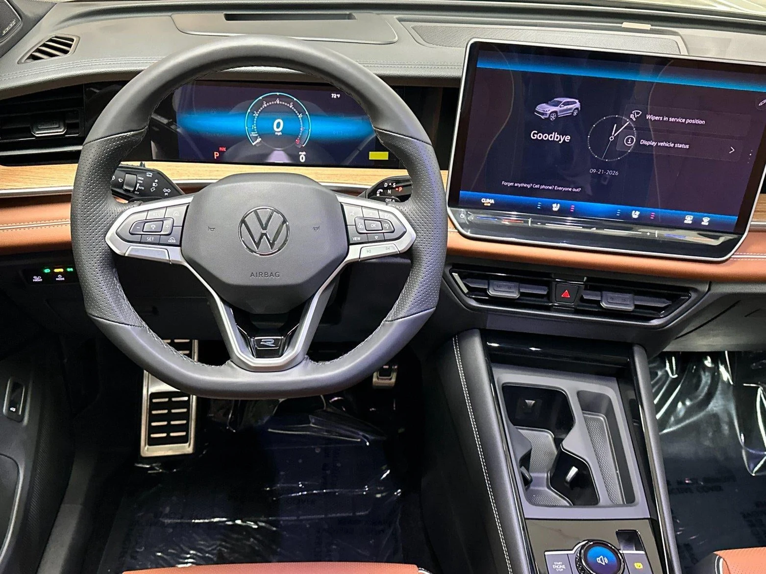 2026 Volkswagen Tiguan SEL R-Line Turbo (3rd Generation North America), 13/20