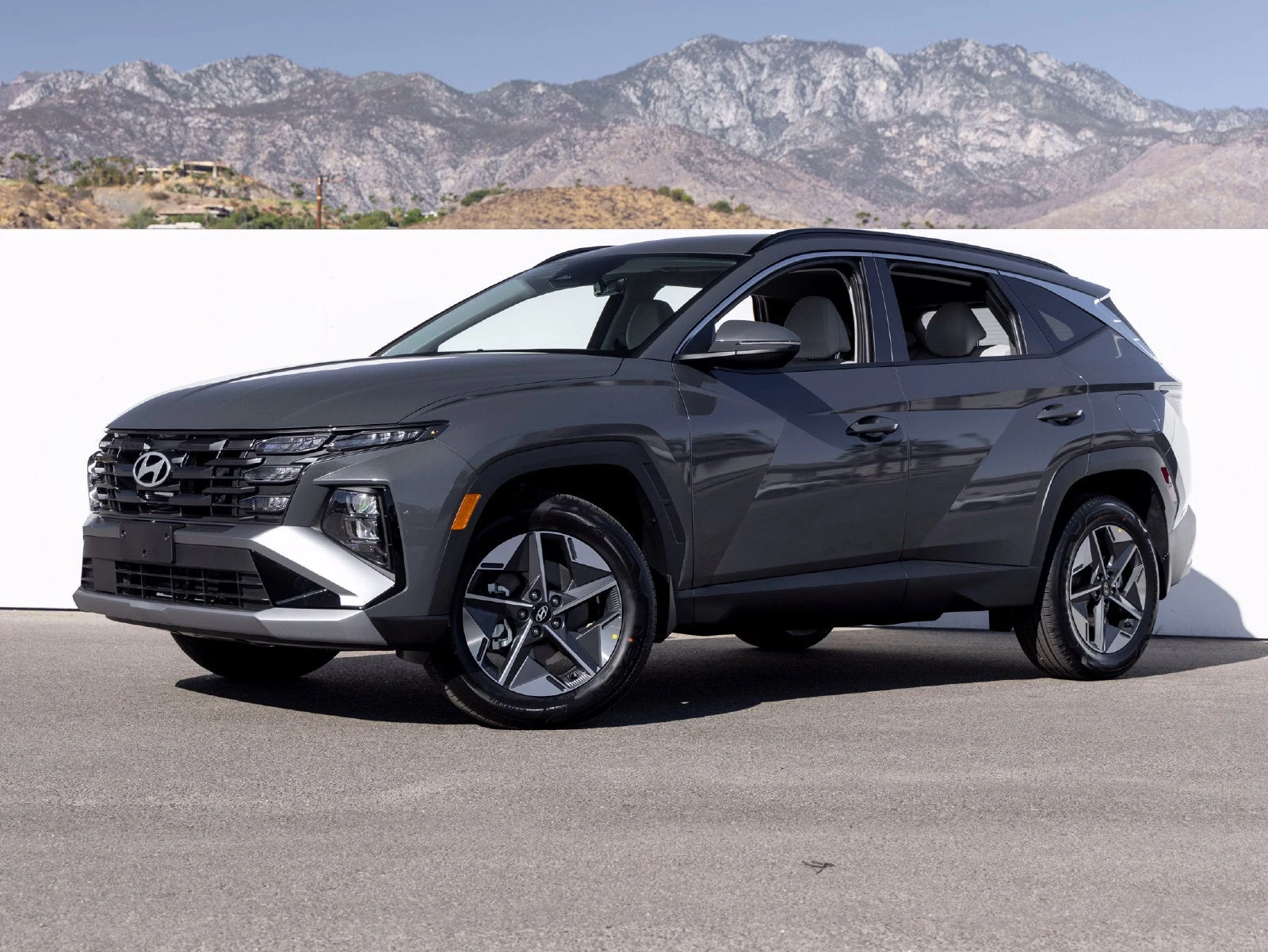 Hyundai Tucson Hybrid SEL Convenience (2025 Update) · Ecotronic Gray · Indigo Auto Group