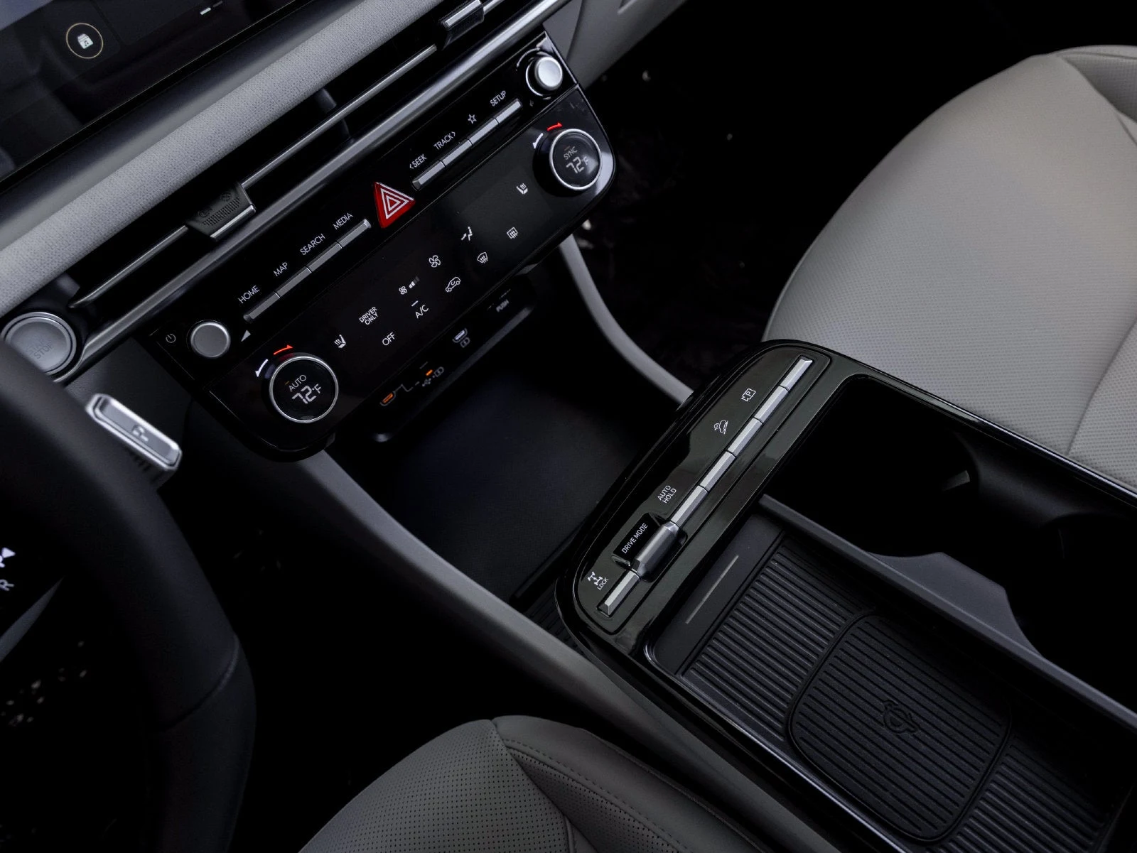 2026 Hyundai Tucson Hybrid SEL Convenience (2025 Update), 18/20