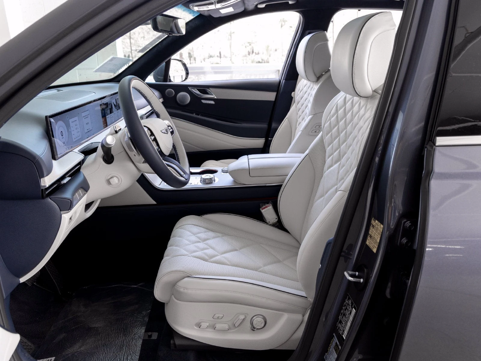 2027 Genesis GV80 3.5T Prestige (JX1), 11/20