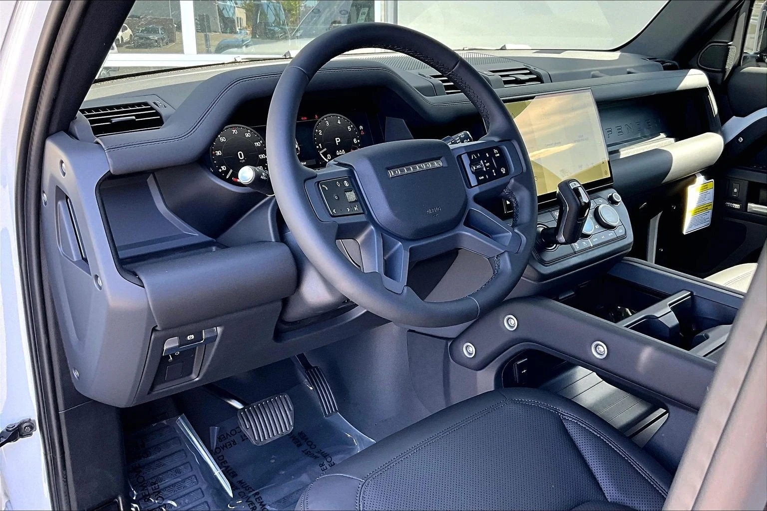 2026 Land Rover Defender 110 X-Dynamic SE (L663), 6/14