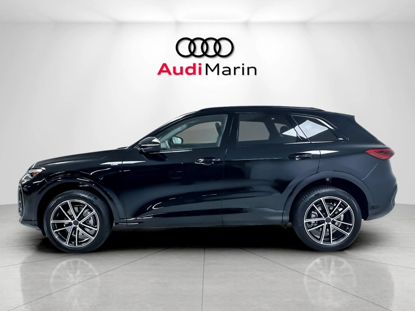 2026 Audi Q5 Premium Plus (GU), 2/20