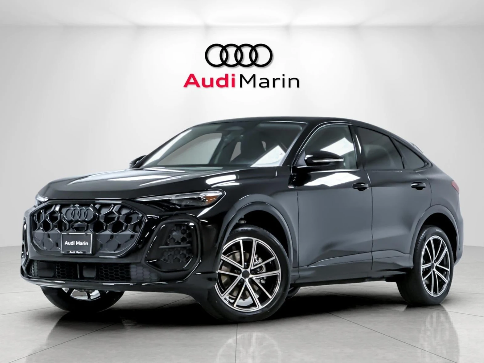 Audi Q5 Sportback Premium Plus (GU) · Mythos Black Metallic · Indigo Auto Group