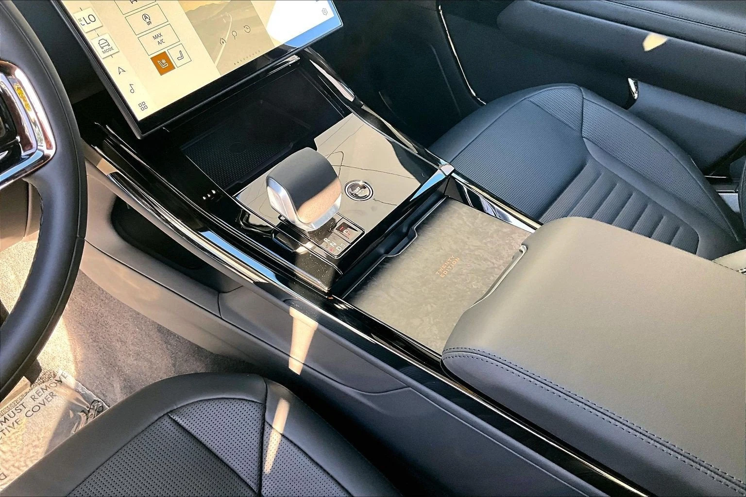 2027 Land Rover Range Rover Sport Twenty Edition (L461), 8/14