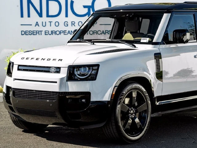 2026 Land Rover Defender 110 X-Dynamic SE (L663), 2/20