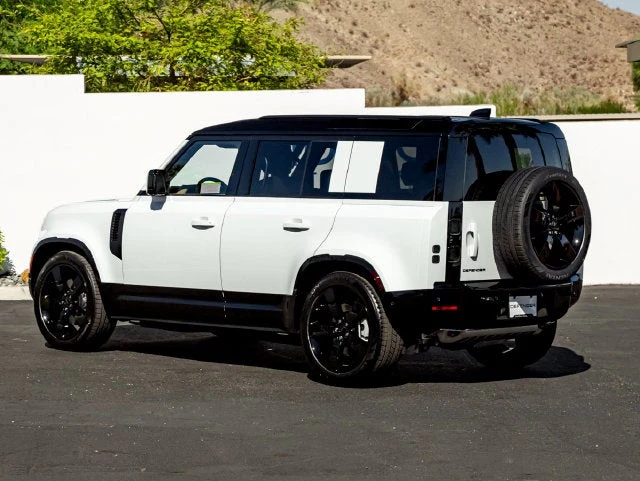 2026 Land Rover Defender 110 X-Dynamic SE (L663), 9/20