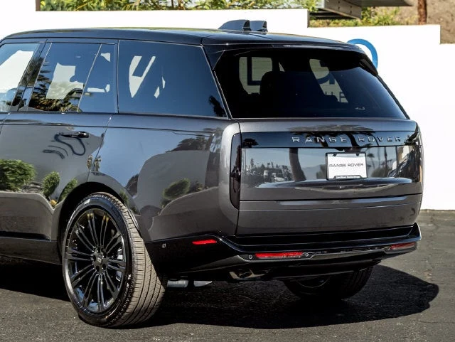 2027 Land Rover Range Rover SE (L460), 10/20