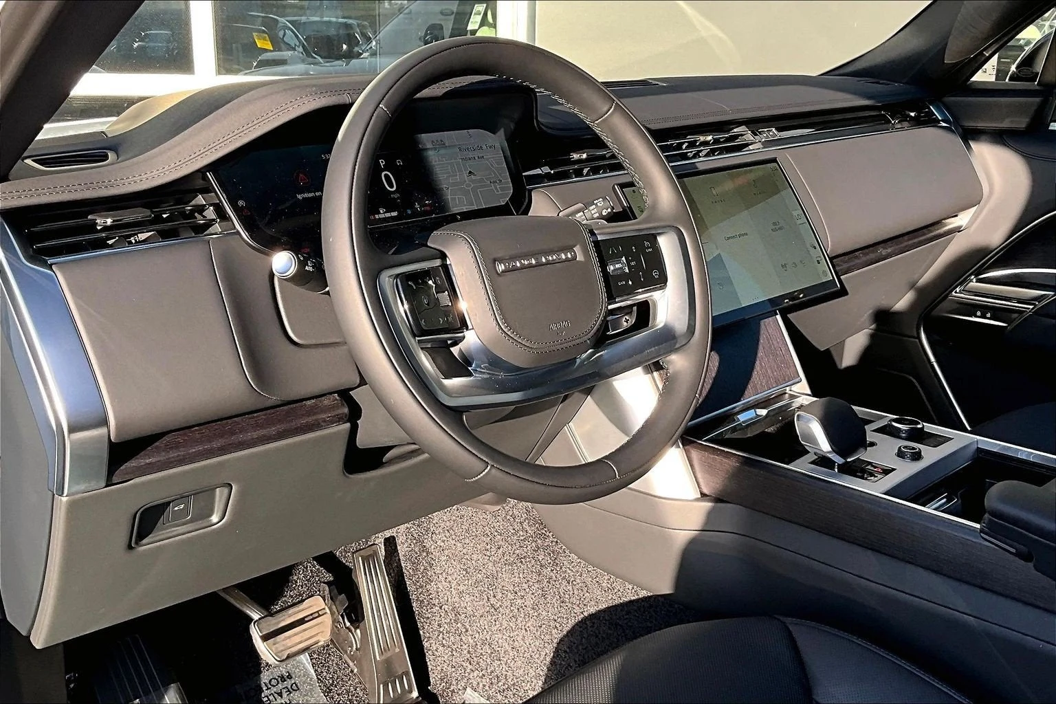 2027 Land Rover Range Rover SE (L460), 6/14