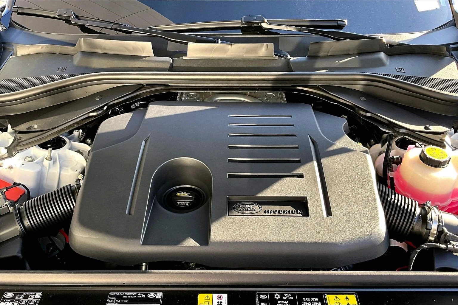 2027 Land Rover Range Rover SE (L460), 11/14