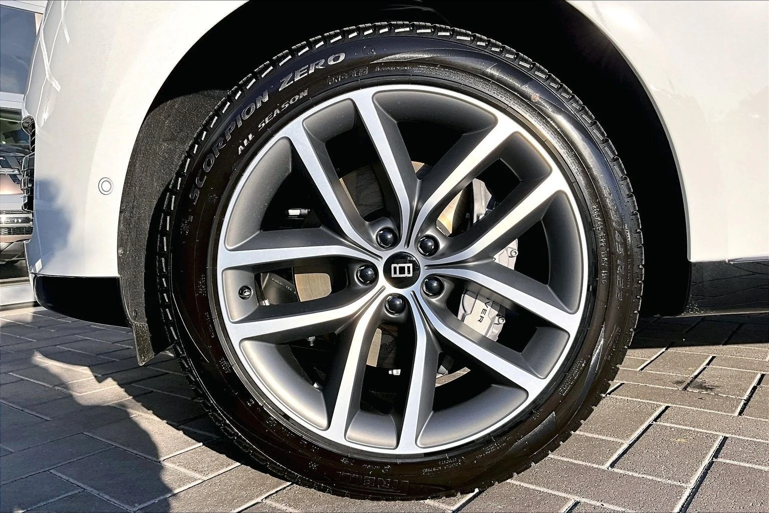 2027 Land Rover Range Rover SE (L460), 12/14