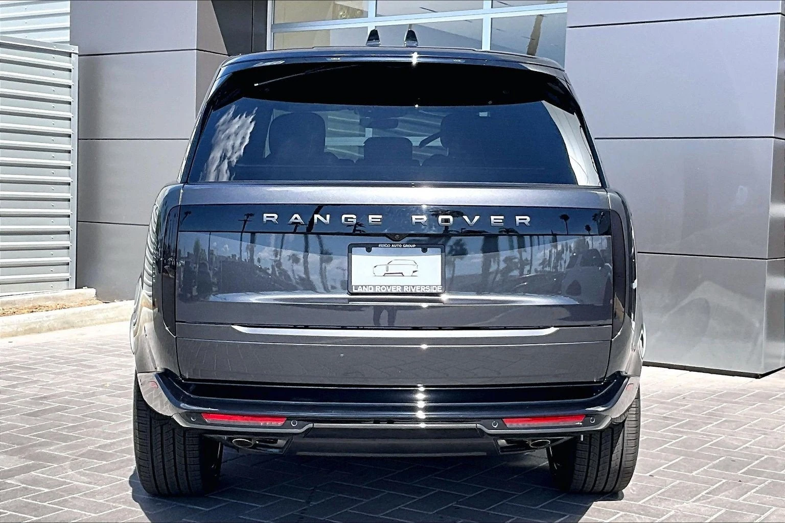 2027 Land Rover Range Rover SE LWB (L460), 4/15