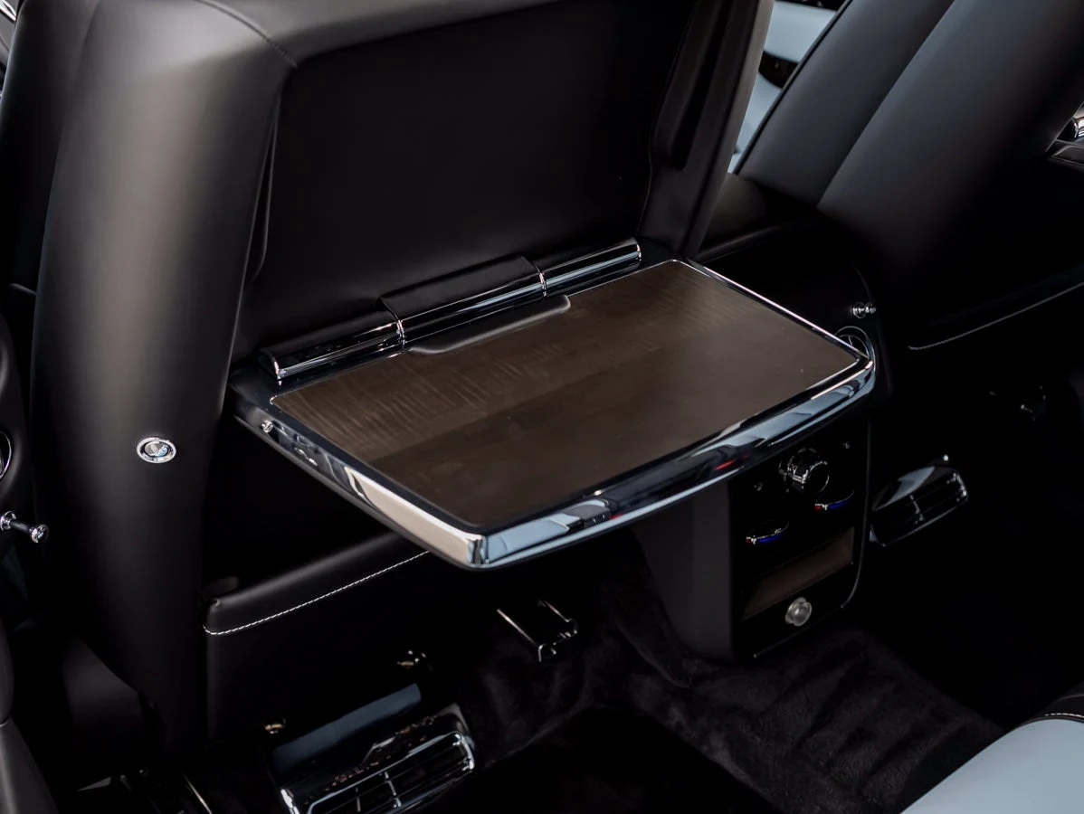 2027 Rolls-Royce Cullinan Series II, 20/20