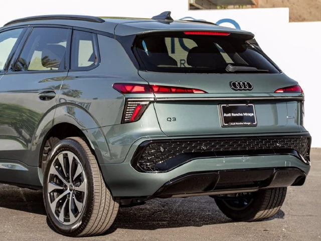2026 Audi Q3 S line quattro (FJ), 10/20