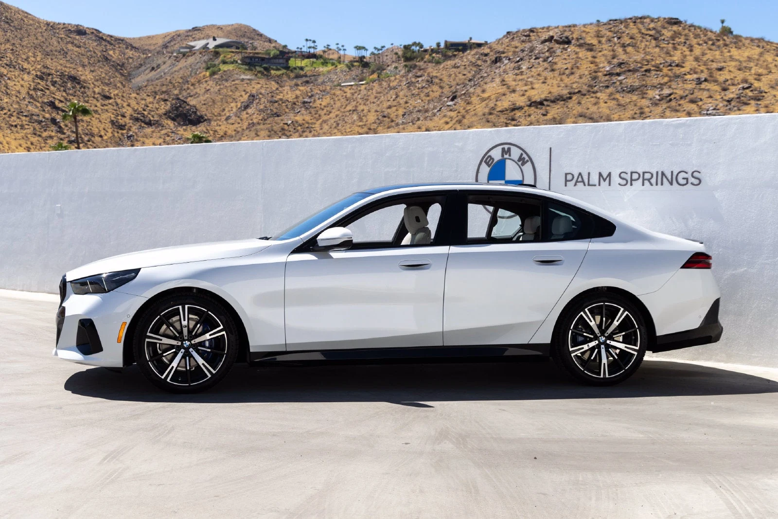 2027 BMW 530i (G60), 3/20