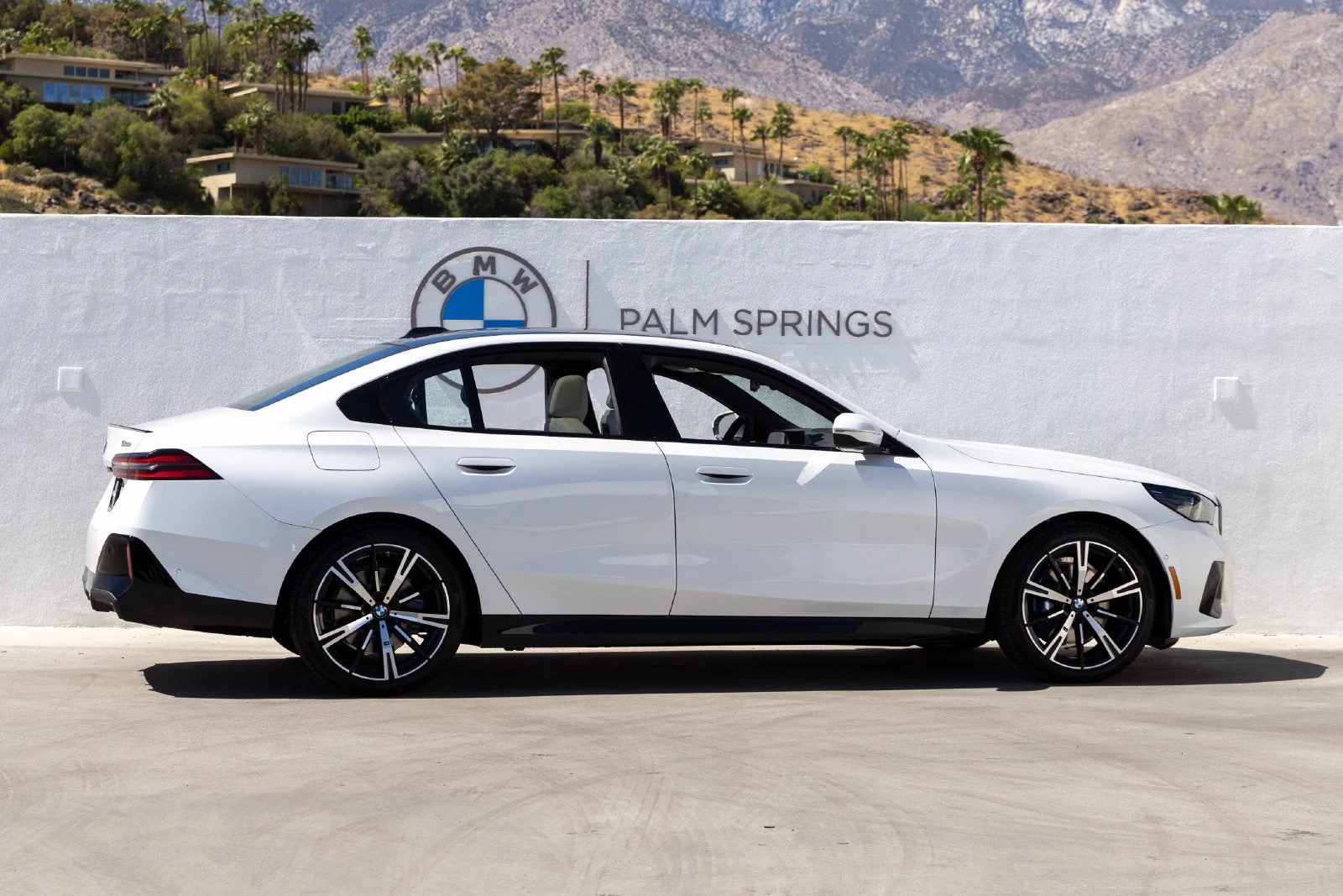 2027 BMW 530i (G60), 5/20