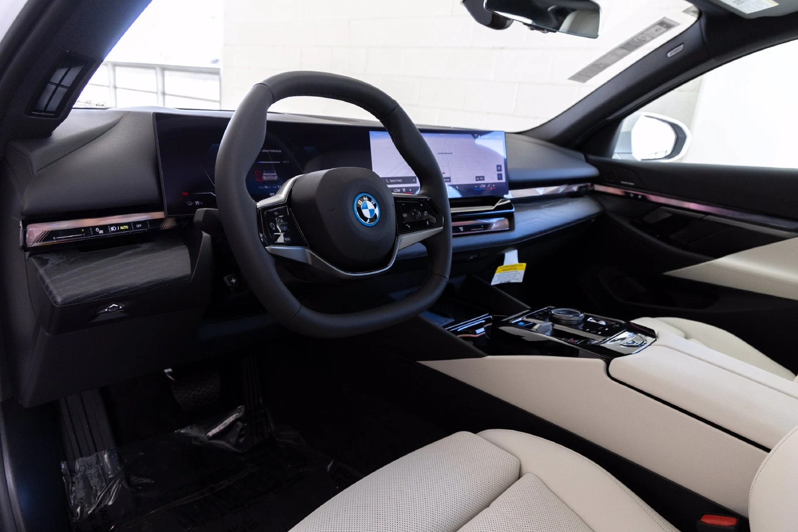 2027 BMW i5 eDrive40 (G60), 16/20