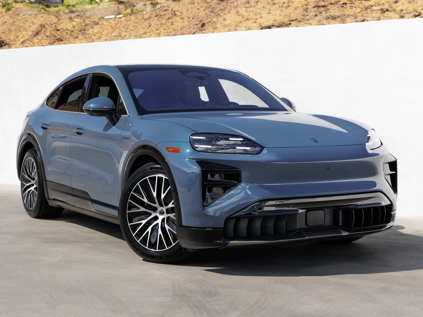 2026 Porsche Cayenne Turbo Coupé Electric (E4), 9/20